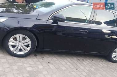Універсал Peugeot 308 2015 в Вараші