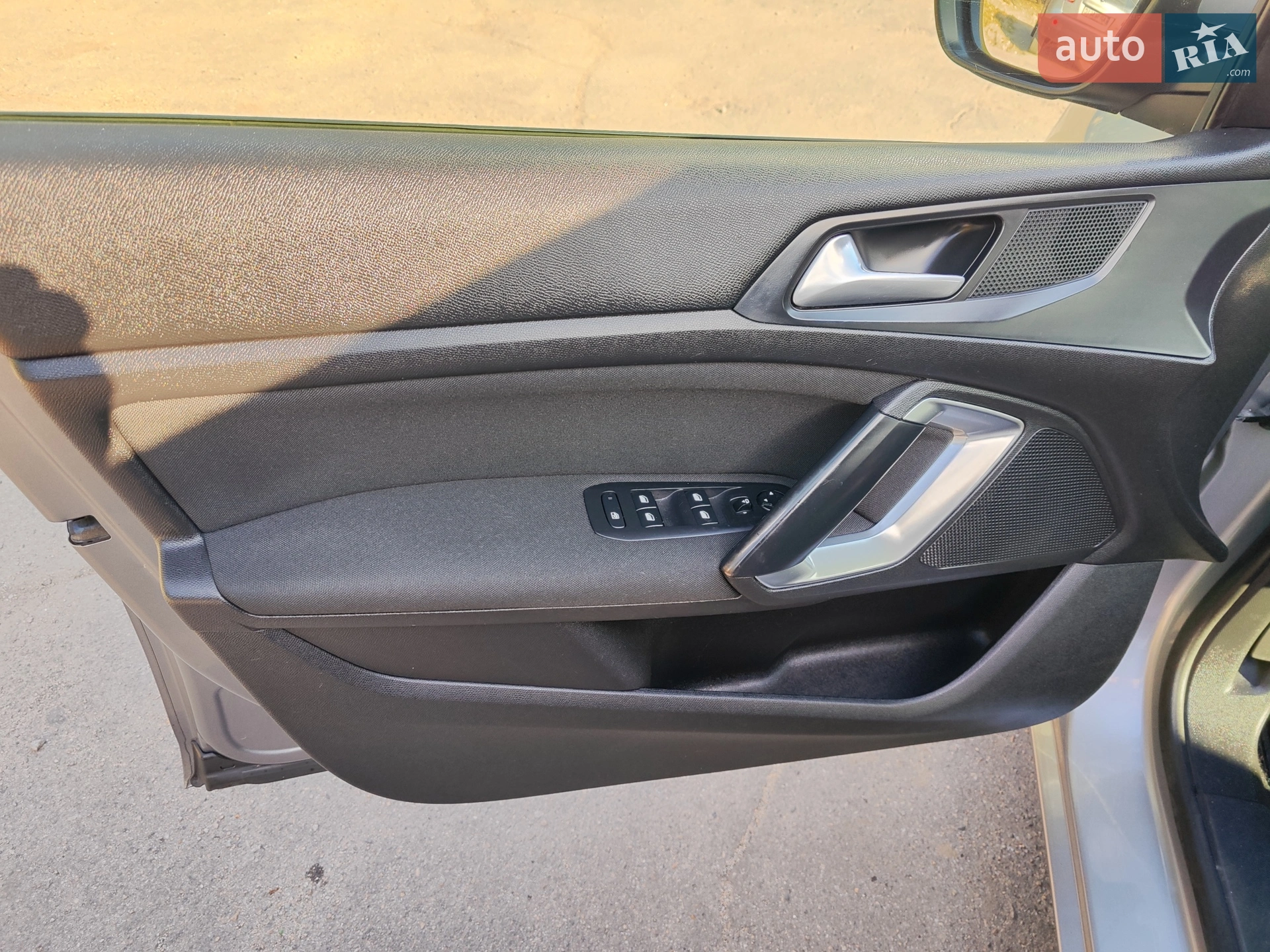 2015 Peugeot 308 - мініатюра 5