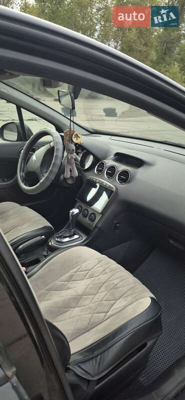 Хетчбек Peugeot 308 2008 в Кременчуці