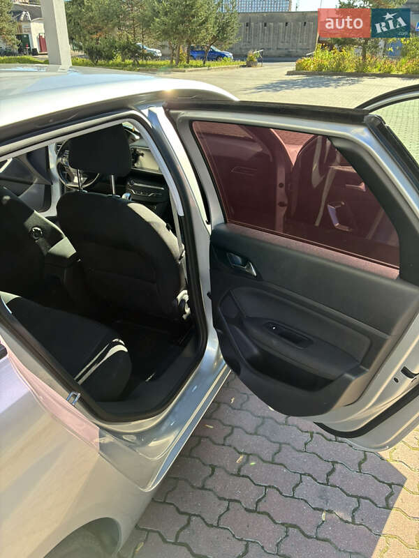 Универсал Peugeot 308 2016 в Ивано-Франковске фото 21 Универсал Peugeot 308 2016 в Ивано-Франковске