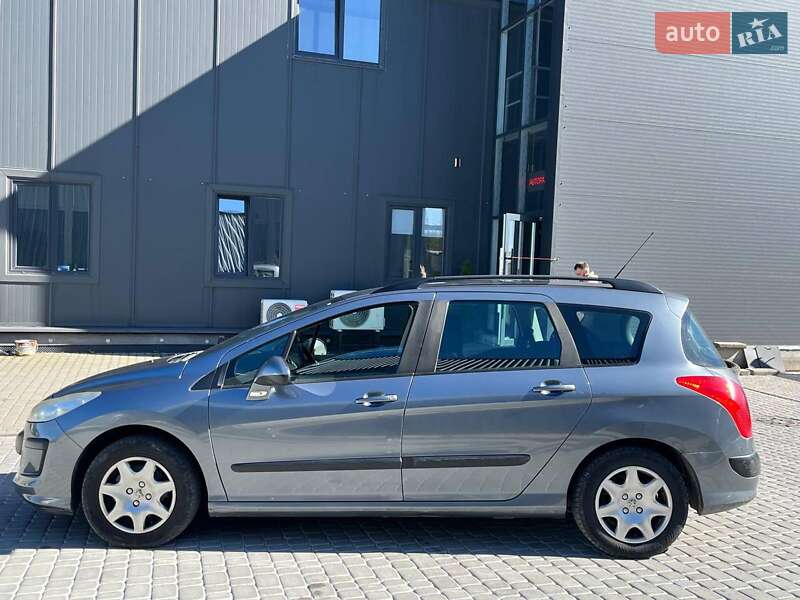 Універсал Peugeot 308 2010 в Львові