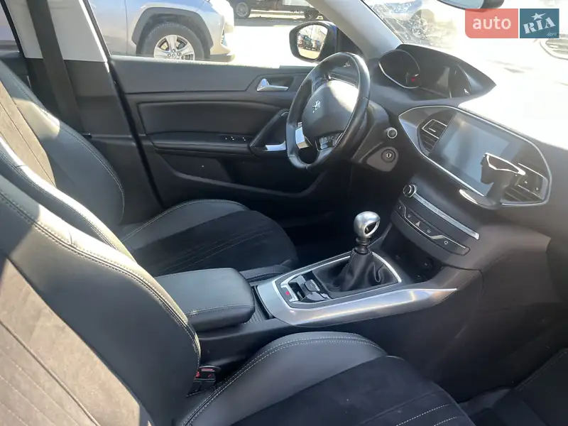 Peugeot 308 2019 VIN VF3LCYHZPKS330766 фото оголошення 7 з 69