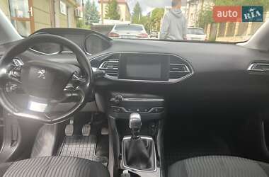 Универсал Peugeot 308 2015 в 