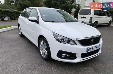 Универсал Peugeot 308 2021 в Киеве