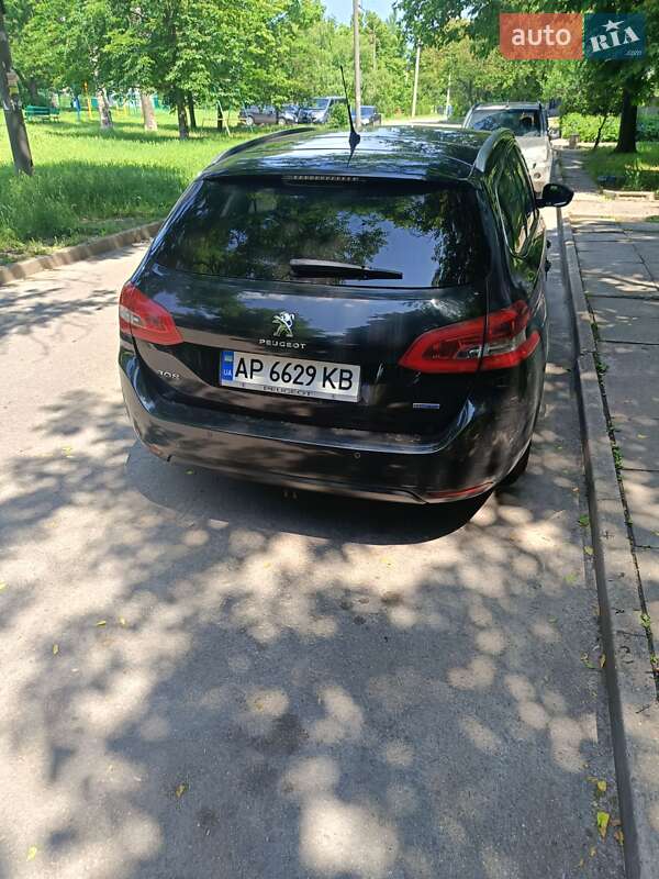 Універсал Peugeot 308 2015 в Запоріжжі