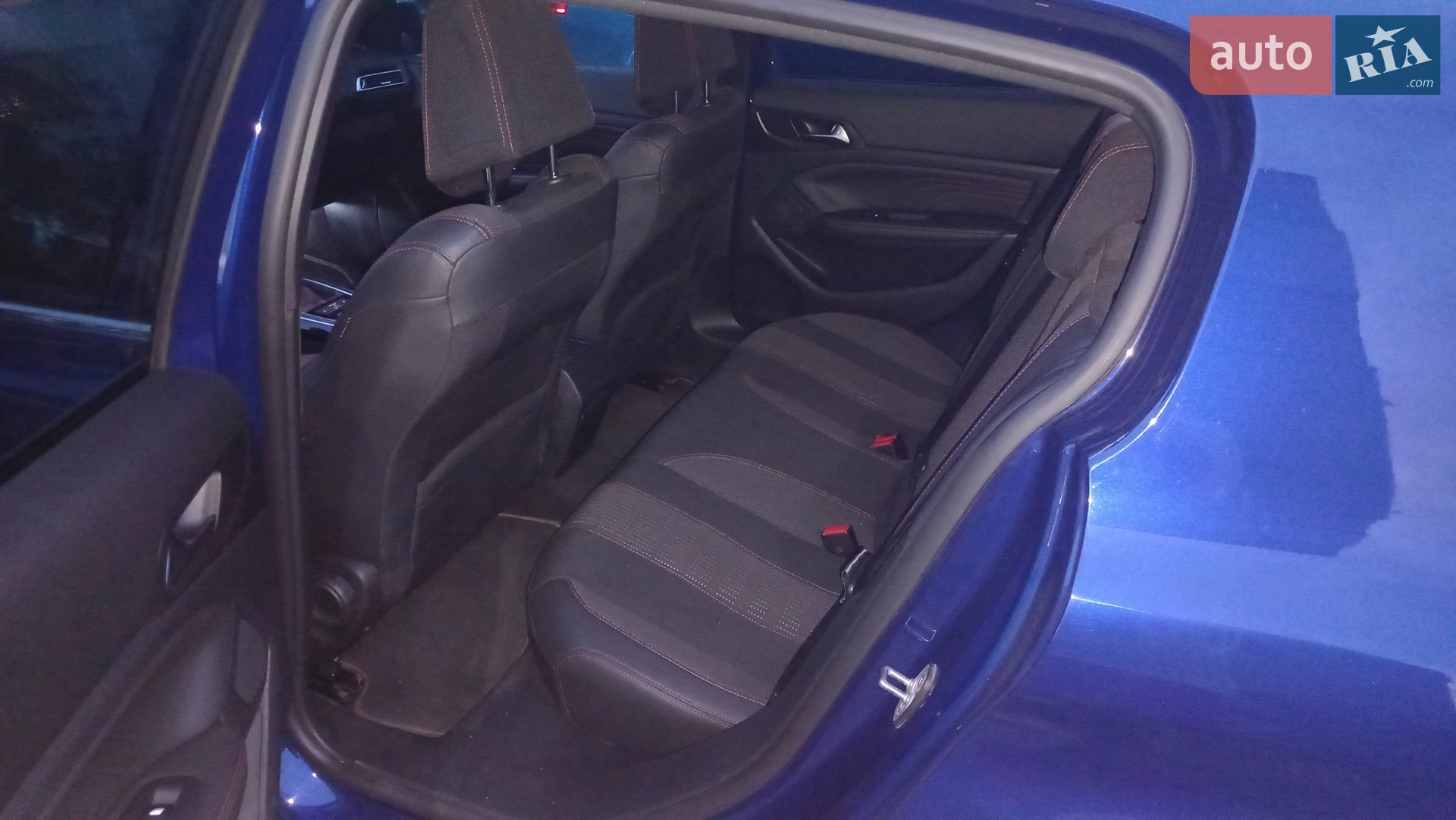 2016 Peugeot 308 - мініатюра 13