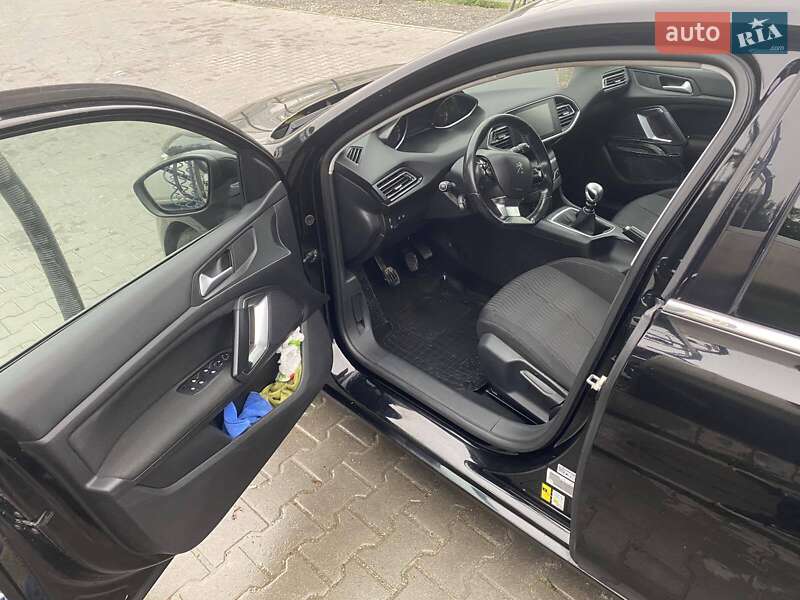 Универсал Peugeot 308 2014 в Тернополе фото 22 Универсал Peugeot 308 2014 в Тернополе