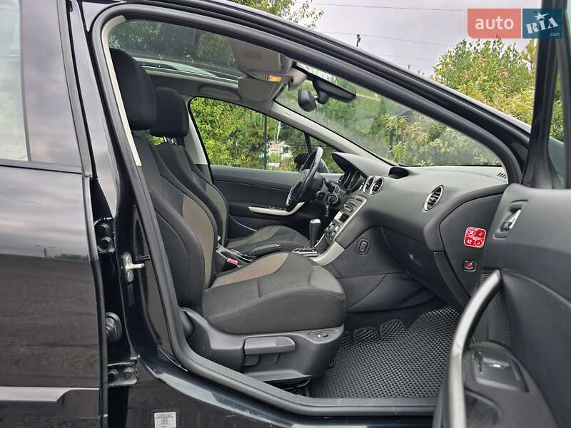 Универсал Peugeot 308 2012 в Хмельницком