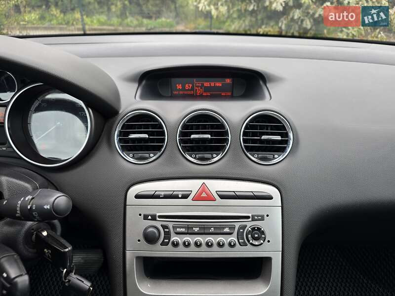 Универсал Peugeot 308 2012 в Хмельницком