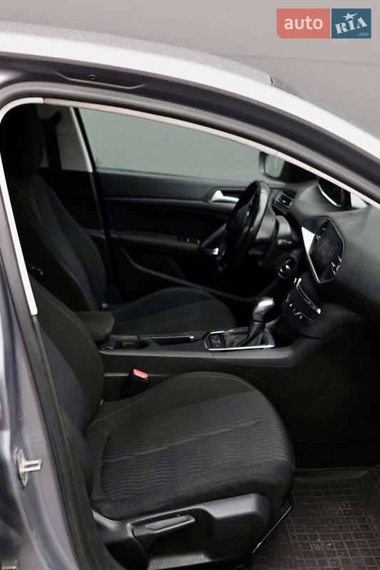 Універсал Peugeot 308 2015 в Києві фото 14 Універсал Peugeot 308 2015 в Києві
