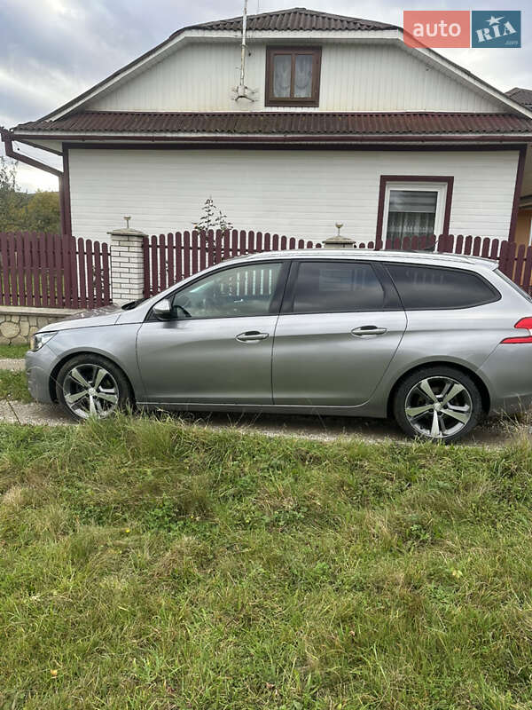 Универсал Peugeot 308 2016 в Ивано-Франковске фото 11 Универсал Peugeot 308 2016 в Ивано-Франковске