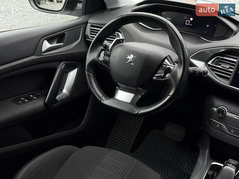 Универсал Peugeot 308 2020 в Ровно