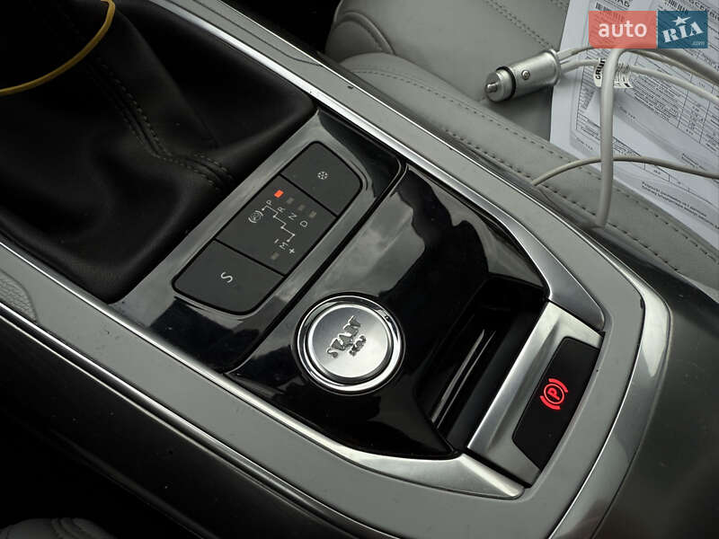 Универсал Peugeot 308 2014 в Черкассах