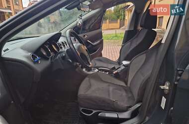 Хэтчбек Peugeot 308 2011 в 