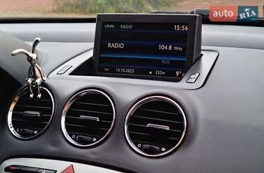 Хэтчбек Peugeot 308 2011 в 