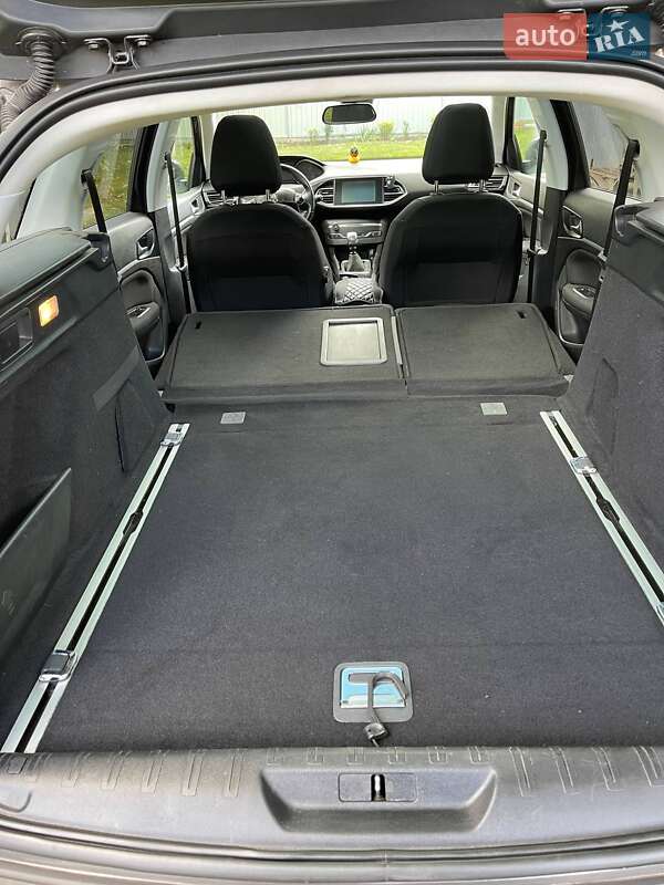 Универсал Peugeot 308 2014 в Нежине фото 27 Универсал Peugeot 308 2014 в Нежине