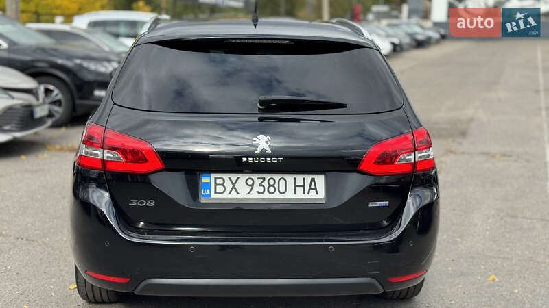 Универсал Peugeot 308 2015 в Полтаве