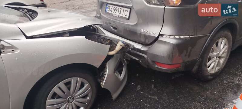 Хэтчбек Peugeot 308 2012 в Хмельницком