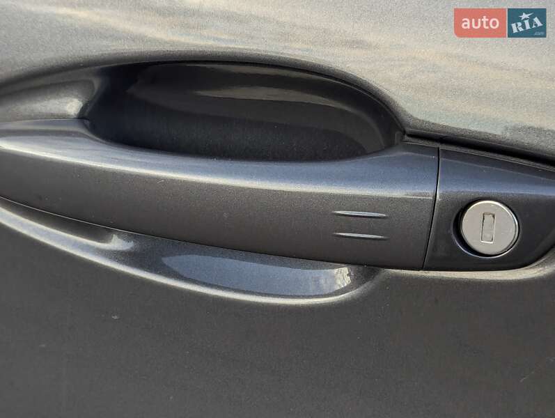 Универсал Peugeot 308 2018 в Киеве фото 70 Универсал Peugeot 308 2018 в Киеве