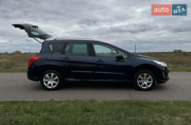 Универсал Peugeot 308 2010 в 