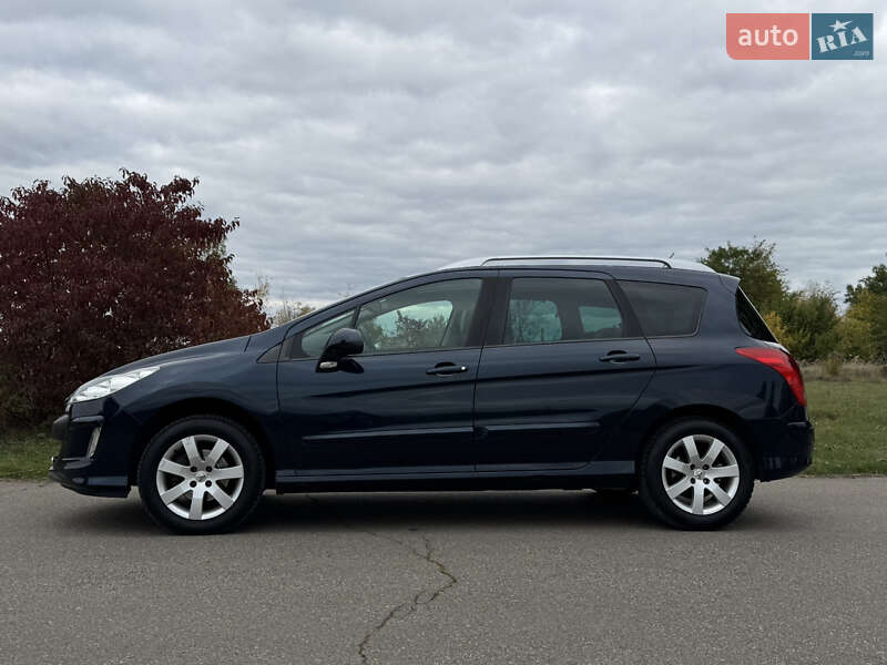 Универсал Peugeot 308 2010 в Переяславе