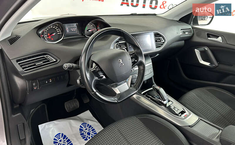 Универсал Peugeot 308 2020 в Львове