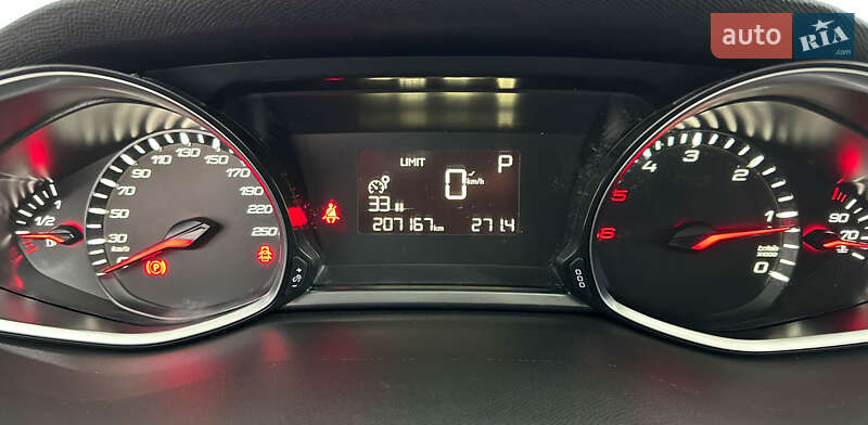 Универсал Peugeot 308 2018 в Львове