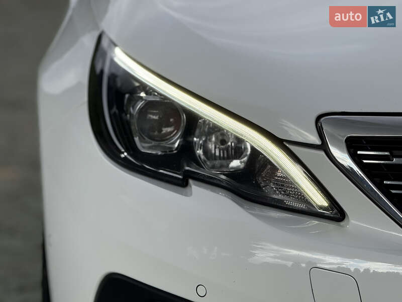 Універсал Peugeot 308 2021 в Дубні фото 14 Універсал Peugeot 308 2021 в Дубні