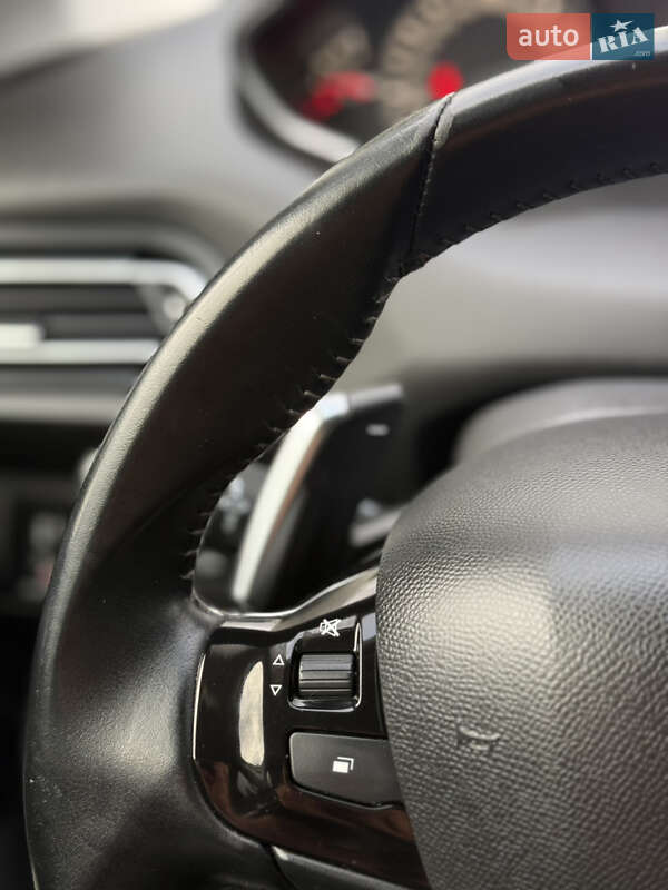 Універсал Peugeot 308 2021 в Дубні фото 42 Універсал Peugeot 308 2021 в Дубні