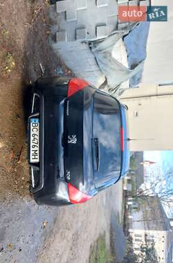 Хэтчбек Peugeot 308 2008 в  фото 4 Хэтчбек Peugeot 308 2008 в