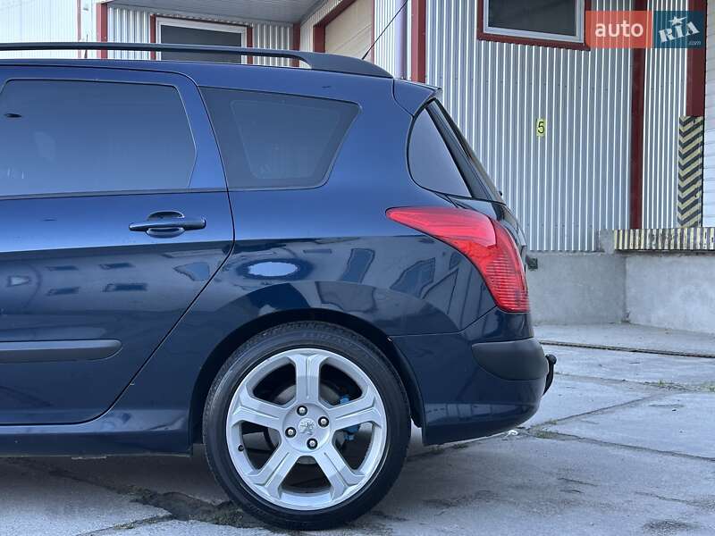 Универсал Peugeot 308 2009 в Львове