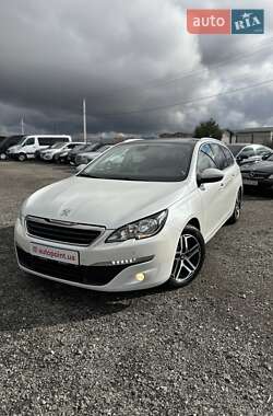 Универсал Peugeot 308 2015 в 