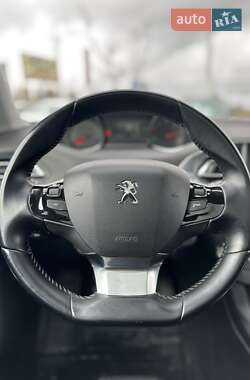 Универсал Peugeot 308 2015 в 