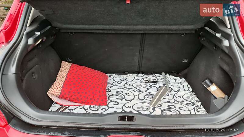 Хетчбек Peugeot 308 2008 в Березані фото 16 Хетчбек Peugeot 308 2008 в Березані