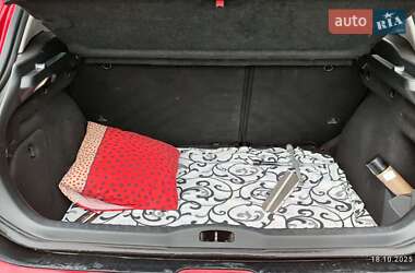 Хэтчбек Peugeot 308 2008 в 
