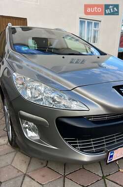 Универсал Peugeot 308 2010 в 
