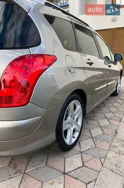 Универсал Peugeot 308 2010 в 