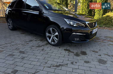 Универсал Peugeot 308 2019 в 
