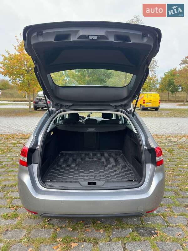 Универсал Peugeot 308 2015 в Долинской фото 6 Универсал Peugeot 308 2015 в Долинской