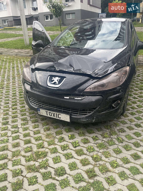 Хетчбек Peugeot 308 2010 в Львові фото 19 Хетчбек Peugeot 308 2010 в Львові