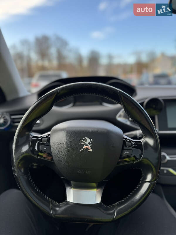 Универсал Peugeot 308 2015 в Черкассах