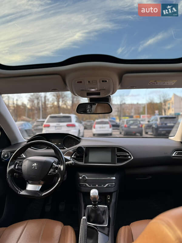 Универсал Peugeot 308 2015 в Черкассах