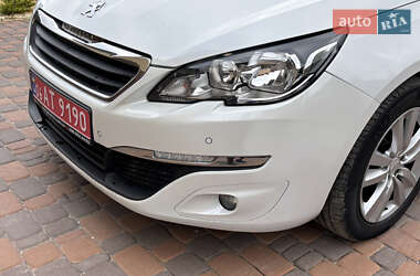Універсал Peugeot 308 2014 в 
