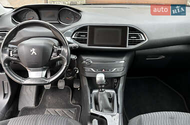 Універсал Peugeot 308 2014 в 