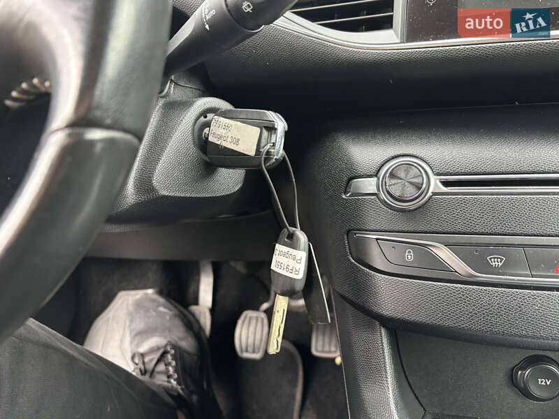 Универсал Peugeot 308 2014 в Житомире фото 28 Универсал Peugeot 308 2014 в Житомире