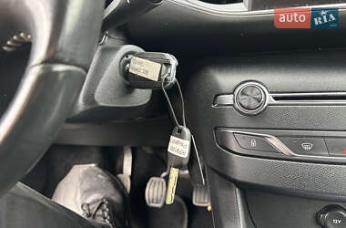 Універсал Peugeot 308 2014 в 