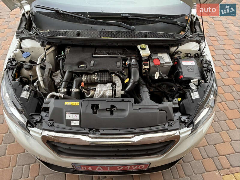 Универсал Peugeot 308 2014 в Житомире фото 44 Универсал Peugeot 308 2014 в Житомире