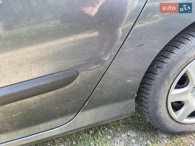 Універсал Peugeot 308 2008 в Львові фото 15 Універсал Peugeot 308 2008 в Львові
