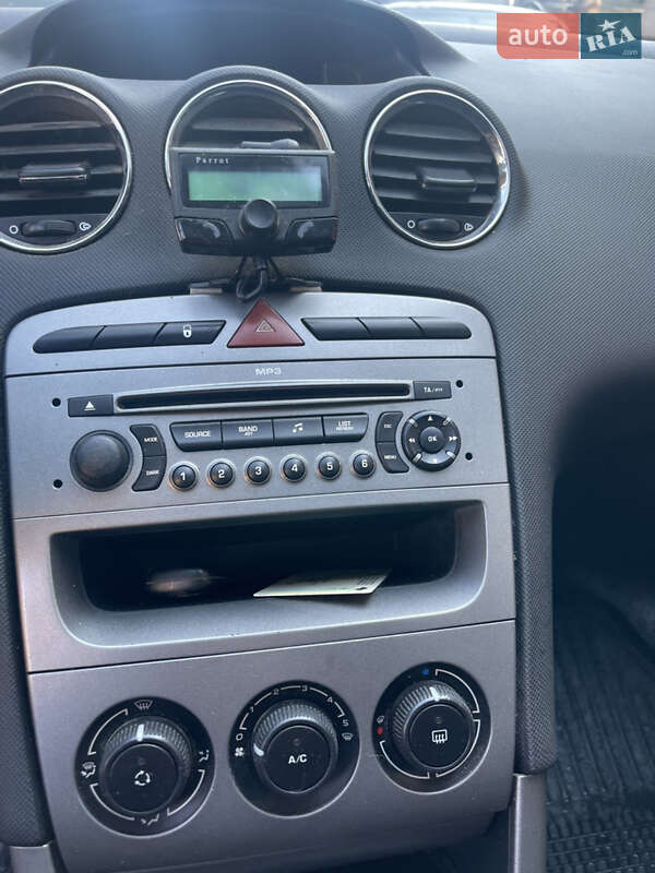 Універсал Peugeot 308 2008 в Львові фото 35 Універсал Peugeot 308 2008 в Львові