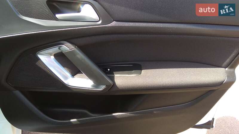 Универсал Peugeot 308 2019 в Чернигове